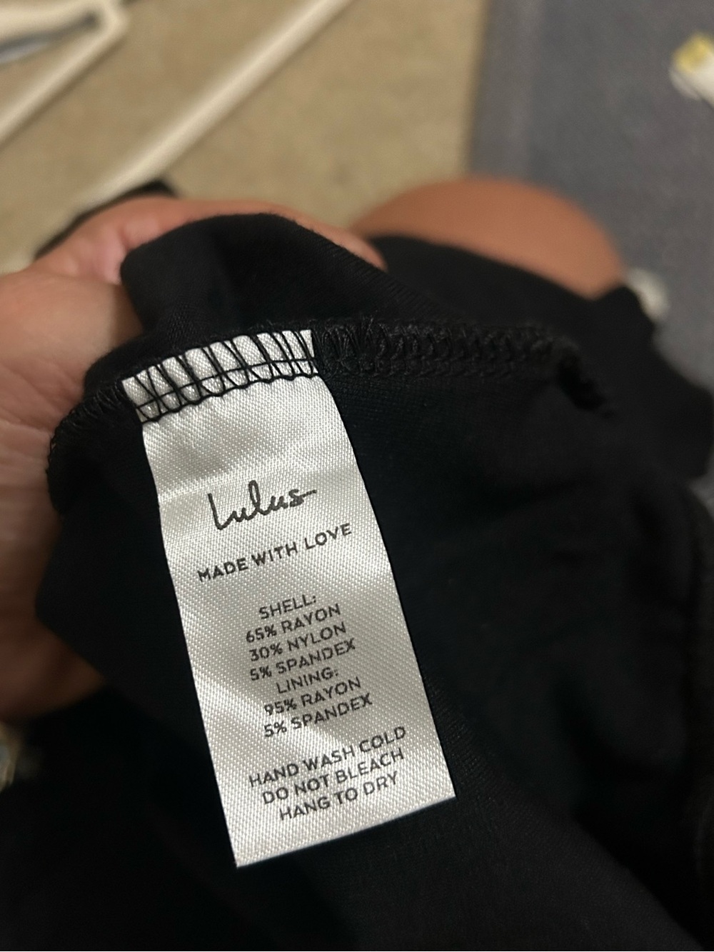 NWT Lulus V plunge neckline black bodysuit - Picture 4 of 7